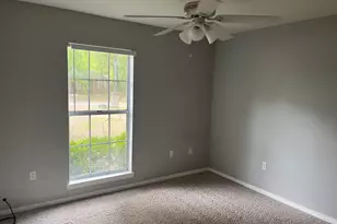 4602 Butler Ct, Crestview, FL 32539 - Photo 9