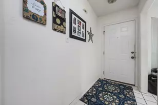 2812 Lee Trevino Ct, Shalimar, FL 32579 - Photo 5