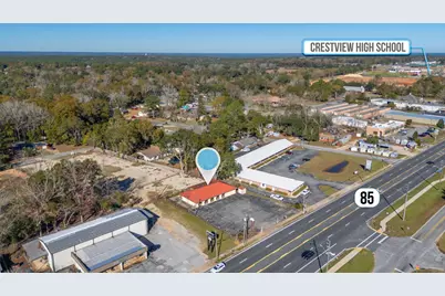 914 N Ferdon Boulevard, Crestview, FL 32536 - Photo 1