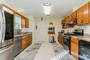 801 Sparkleberry Cove, Niceville, FL 32578 - Photo 5