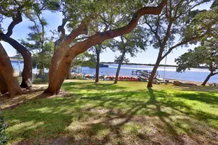 209 W Miracle Strip Pkwy, Mary Esther, FL 32569 - Photo 5