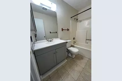 106 Pinehaven Drive, Mary Esther, FL 32569 - Photo 5
