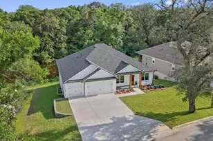 1720 25th Street St, Niceville, FL 32578 - Photo 3