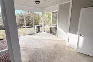 328 N Sand Palm Rd, Freeport, FL 32439 - Photo 13