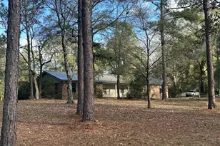 5895 Pineforest Dr, Crestview, FL 32539 - Photo 1