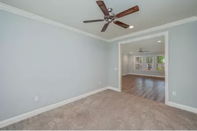 125 Perimeter Place, Freeport, FL 32439 - Photo 11