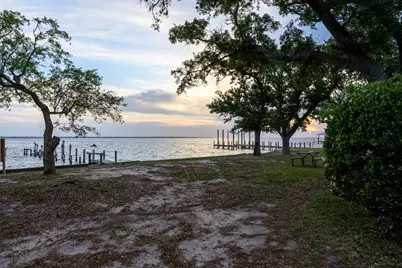 2894 Bay Grove Road, Freeport, FL 32439 - Photo 23