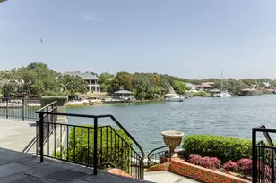 204 Laura Ln, Gulf Breeze, FL 32561 - Photo 7