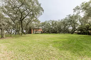 204 Laura Ln, Gulf Breeze, FL 32561 - Photo 93