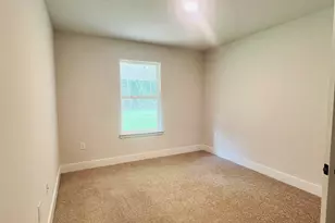5295 Hidden Pnes Cir, Milton, FL 32583 - Photo 13