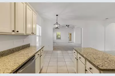 379 Whitman Way, Freeport, FL 32439 - Photo 7