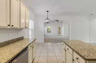 379 Whitman Way, Freeport, FL 32439 - Photo 7