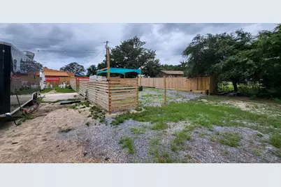 9050-B Navarre Pkwy #B, Navarre, FL 32566 - Photo 3