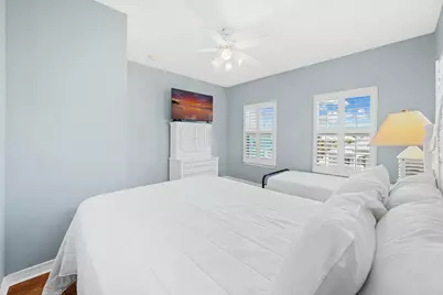 1406 Homeport Drive, Navarre, FL 32566 - Photo 49