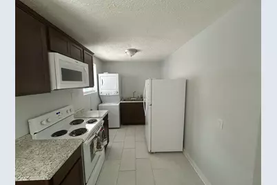 1114 S Cedar Avenue #B, Niceville, FL 32578 - Photo 3