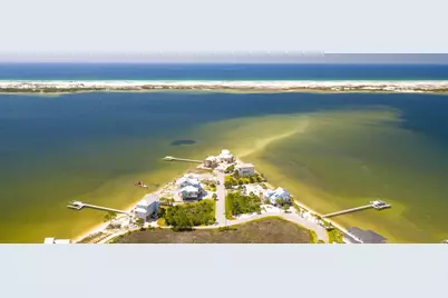 320 Sunny Drive, Mary Esther, FL 32569 - Photo 129