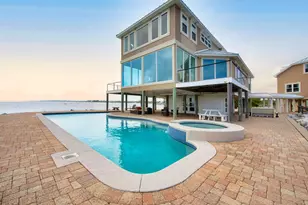 320 Sunny Dr, Mary Esther, FL 32569 - Photo 9