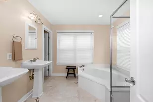 320 Sunny Dr, Mary Esther, FL 32569 - Photo 79