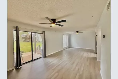 308 SW Miracle Strip Parkway #UNIT 3B, Fort Walton Beach, FL 32548 - Photo 7