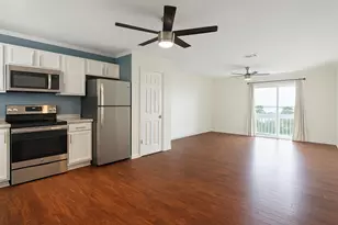 1330 SE Miracle Strip Pkwy, Fort Walton Beach, FL 32548 - Photo 3