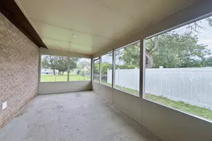 816 Lark St, Fort Walton Beach, FL 32547 - Photo 63