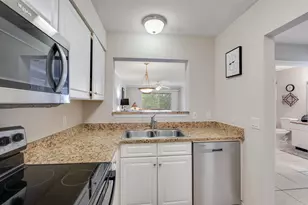 4270 Calinda Ln, Niceville, FL 32578 - Photo 9