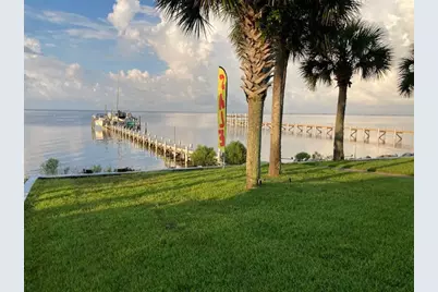6735 Tidewater Drive, Navarre, FL 32566 - Photo 15