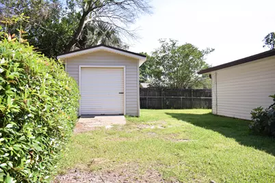 22 10th Street, Shalimar, FL 32579 - Photo 43