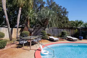 54 E Country Club Dr, Destin, FL 32541 - Photo 33