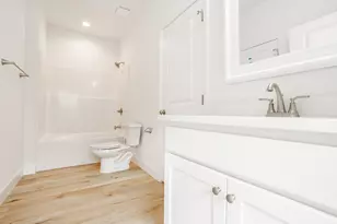 21 C 5th Ave, Shalimar, FL 32579 - Photo 15