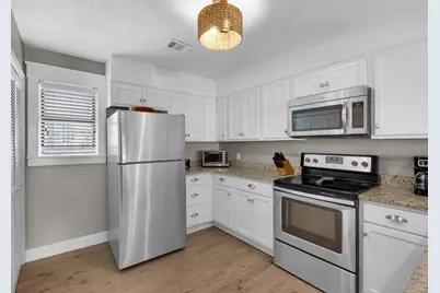 11 Driftwood Road #UNIT 9, Miramar Beach, FL 32550 - Photo 9