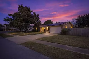 1000 Quail Hollow Dr, Mary Esther, FL 32569 - Photo 3