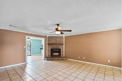 1000 Quail Hollow Drive, Mary Esther, FL 32569 - Photo 9