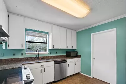 1000 Quail Hollow Drive, Mary Esther, FL 32569 - Photo 13