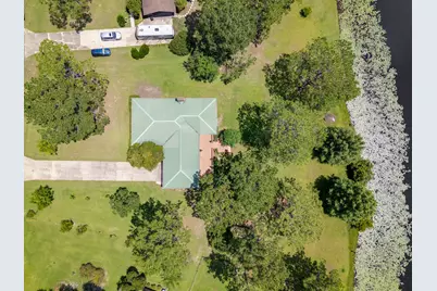 991 Pinewood Drive, Defuniak Springs, FL 32433 - Photo 7