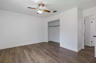 74 8th St, Shalimar, FL 32579 - Photo 17