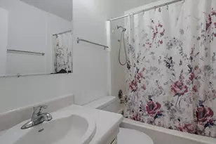74 8th St, Shalimar, FL 32579 - Photo 13