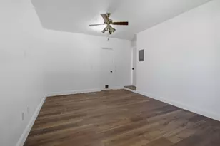 74 8th St, Shalimar, FL 32579 - Photo 25