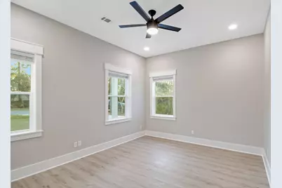 258 W Bayou Forest Drive, Freeport, FL 32439 - Photo 31