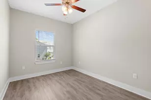 280 Date Palm Ln, Freeport, FL 32439 - Photo 13