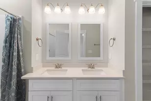 280 Date Palm Ln, Freeport, FL 32439 - Photo 19
