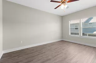 280 Date Palm Ln, Freeport, FL 32439 - Photo 17