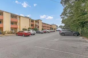 209 W Miracle Strip Pkwy, Mary Esther, FL 32569 - Photo 3