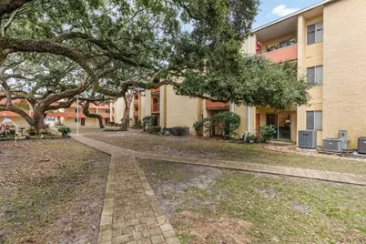 209 W Miracle Strip Parkway #APT D103, Mary Esther, FL 32569 - Photo 29