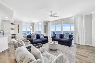 1050 Harbor Boulevard, Destin, FL 32541 - Photo 7