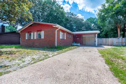 133 NW Robinwood Drive, Fort Walton Beach, FL 32548 - Photo 1