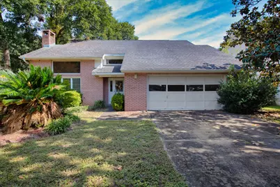 2552 Palm Shores Drive, Shalimar, FL 32579 - Photo 3