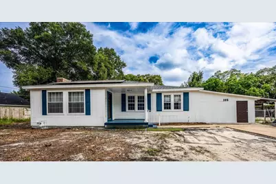 105 NW Lincoln Drive, Fort Walton Beach, FL 32547 - Photo 1