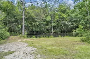 6359 Childrens Ln, Crestview, FL 32539 - Photo 3
