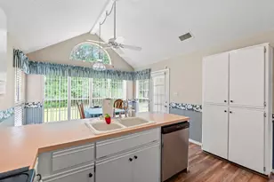 902 Aloma Faye Ln, Fort Walton Beach, FL 32547 - Photo 15